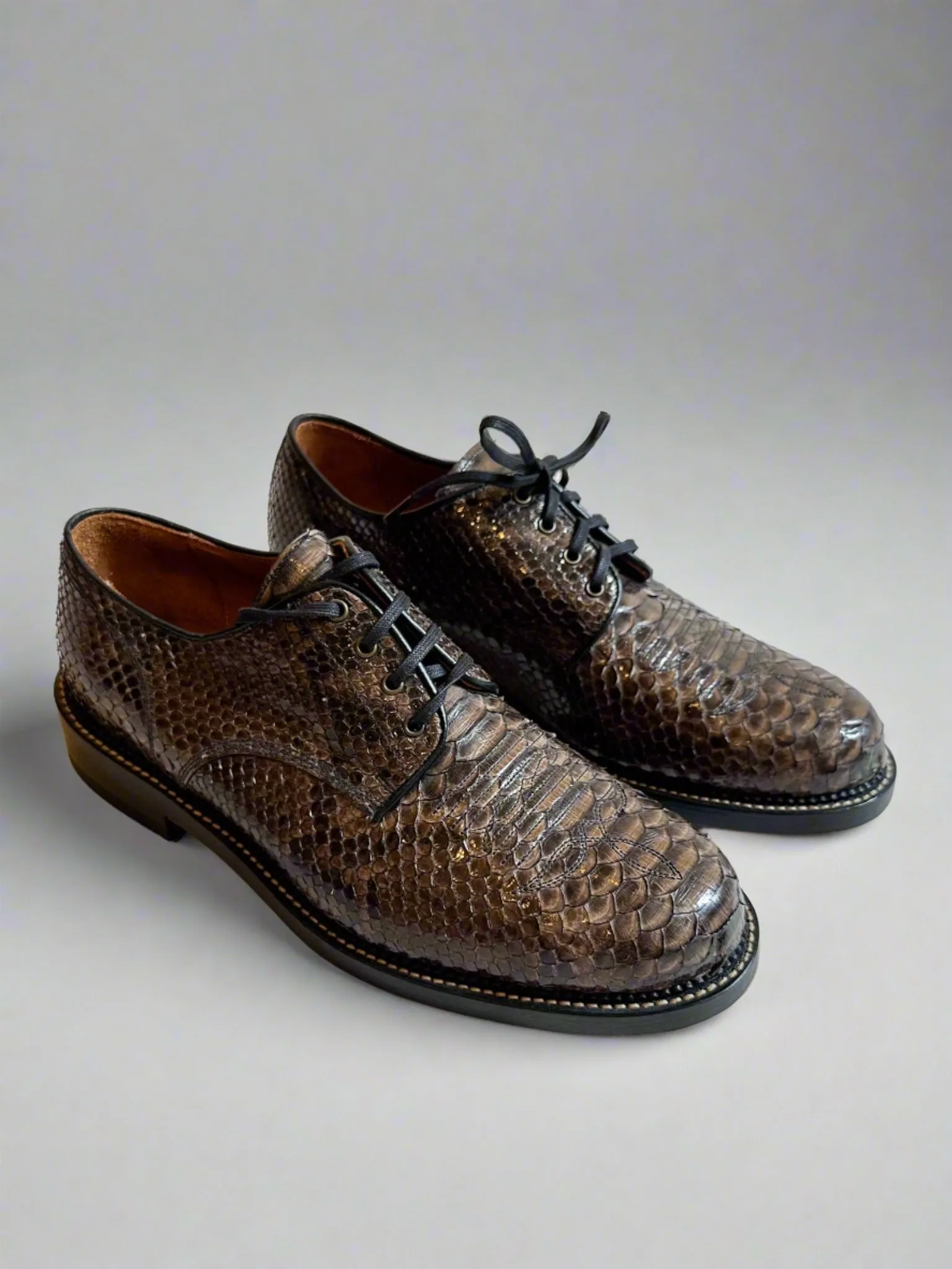 Bright Shoemakers, Western Derby, Python (SAMPLE)
